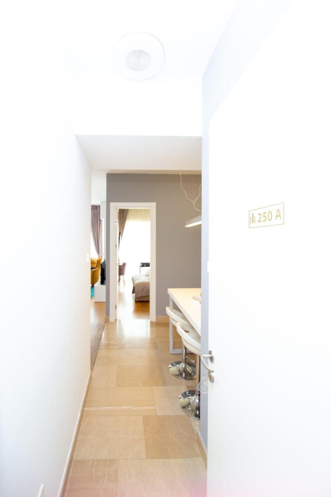 Tre Canne Lux Apartment Budva Eksteriør bilde