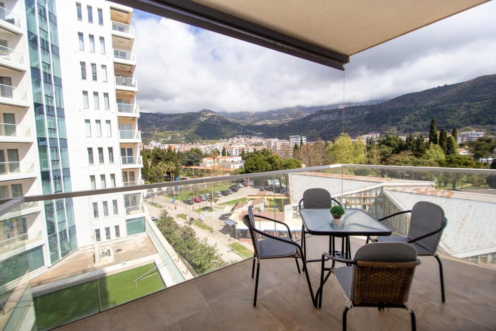 Tre Canne Lux Apartment Budva Eksteriør bilde